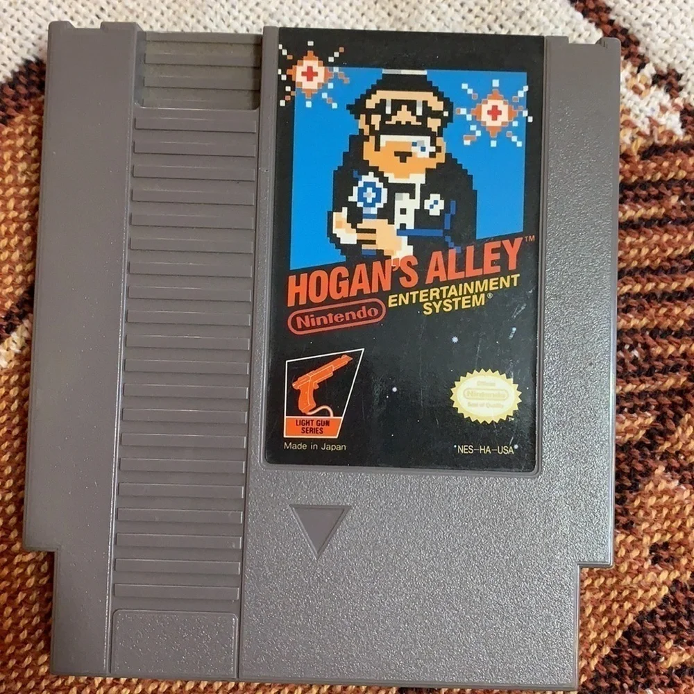 1985 Original Nintendo Hogan’s alley light gun series cassette game